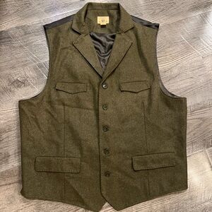 TreVero Dark Olive Vest Vintage